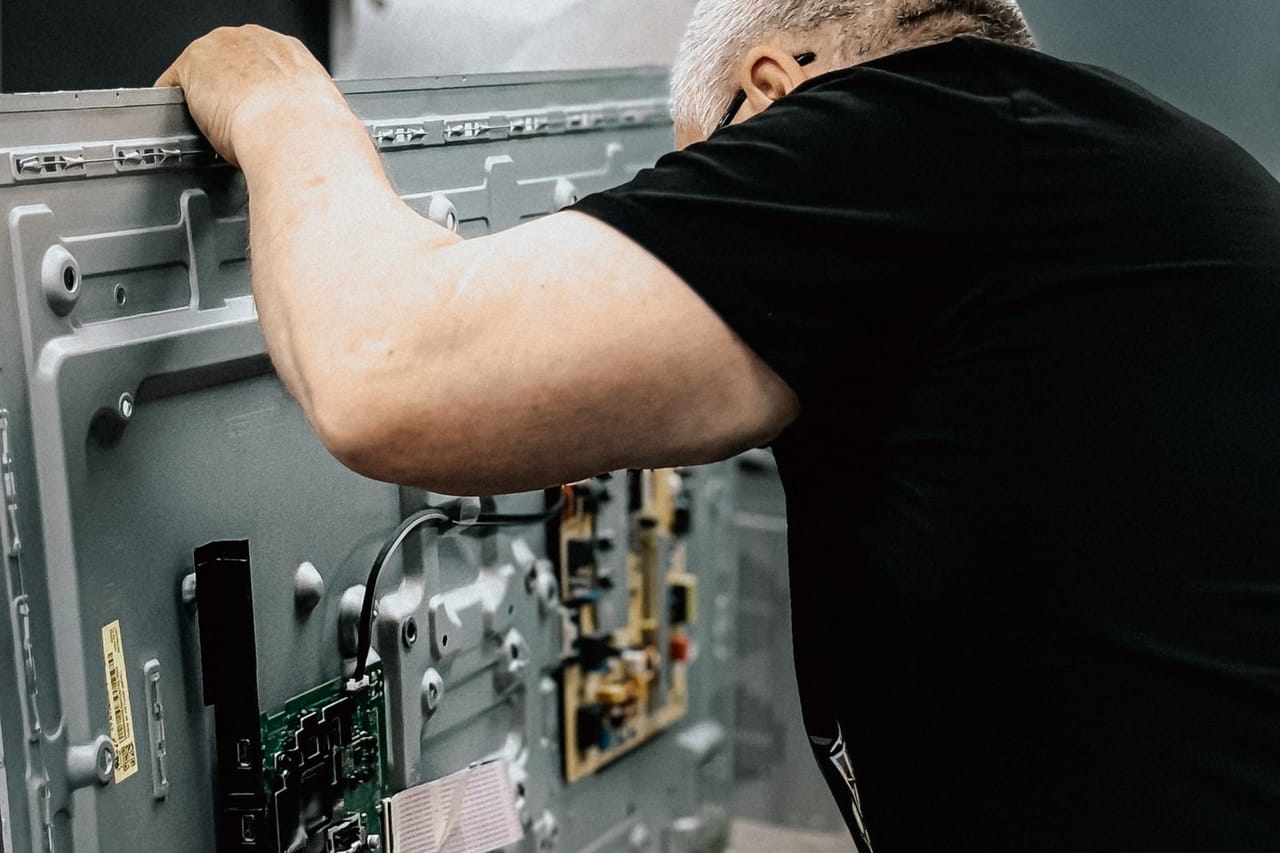 Appliance Repair in Clarksville, TN: Original Wiring