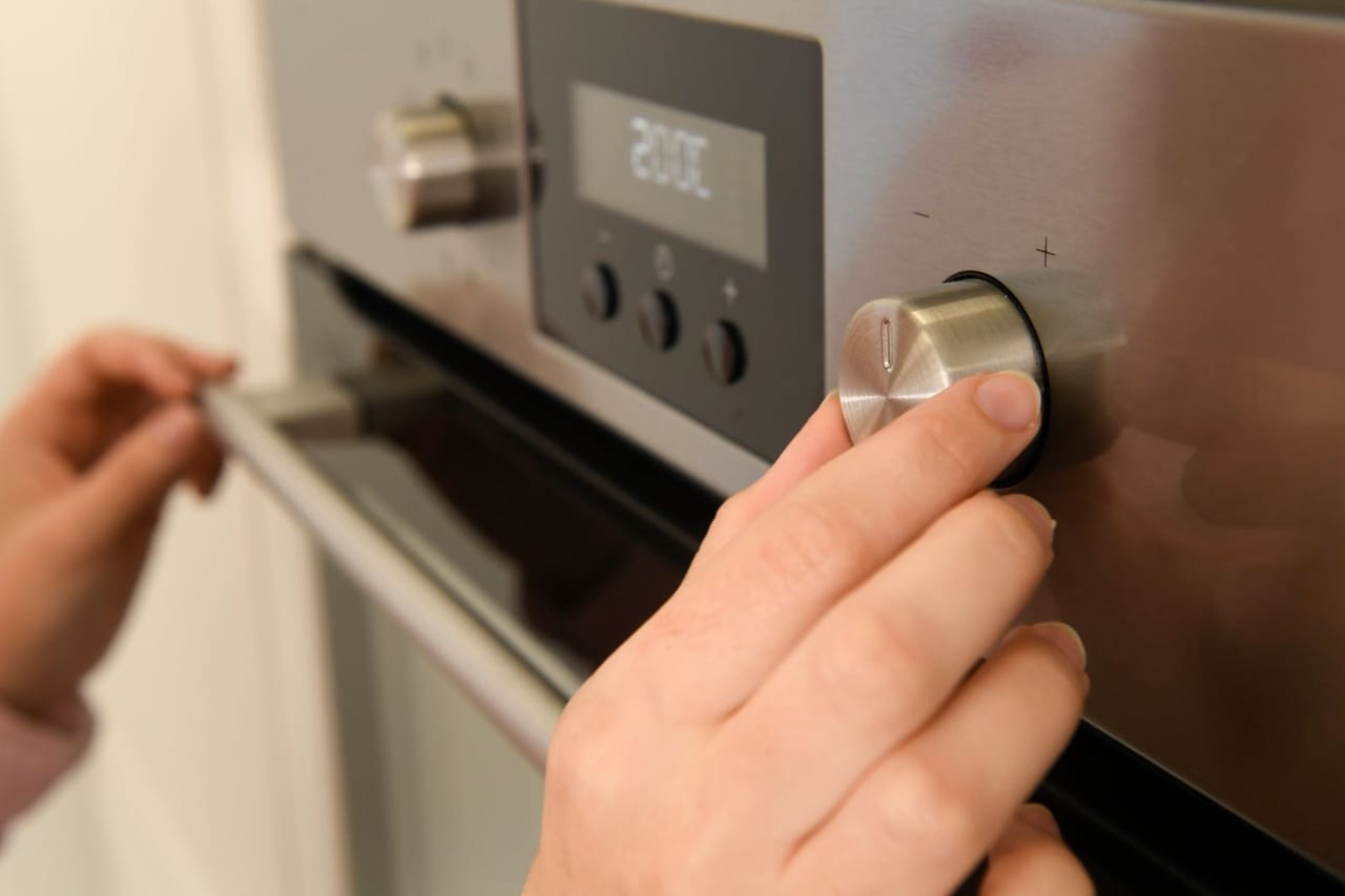 Appliance repair Melbourne FL: Turning up the heat of the oven