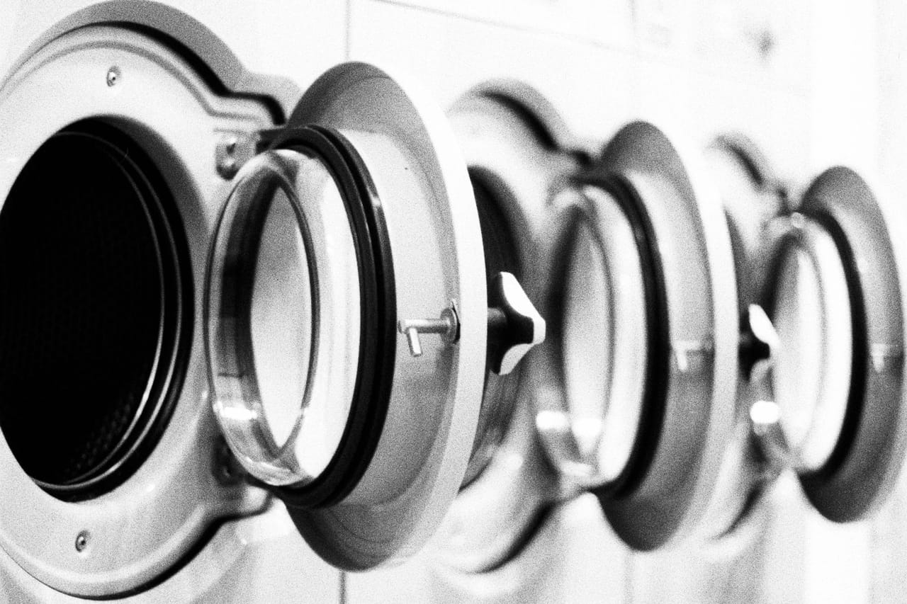 Appliance repair Nashville TN: Grayscale photo of washing machine