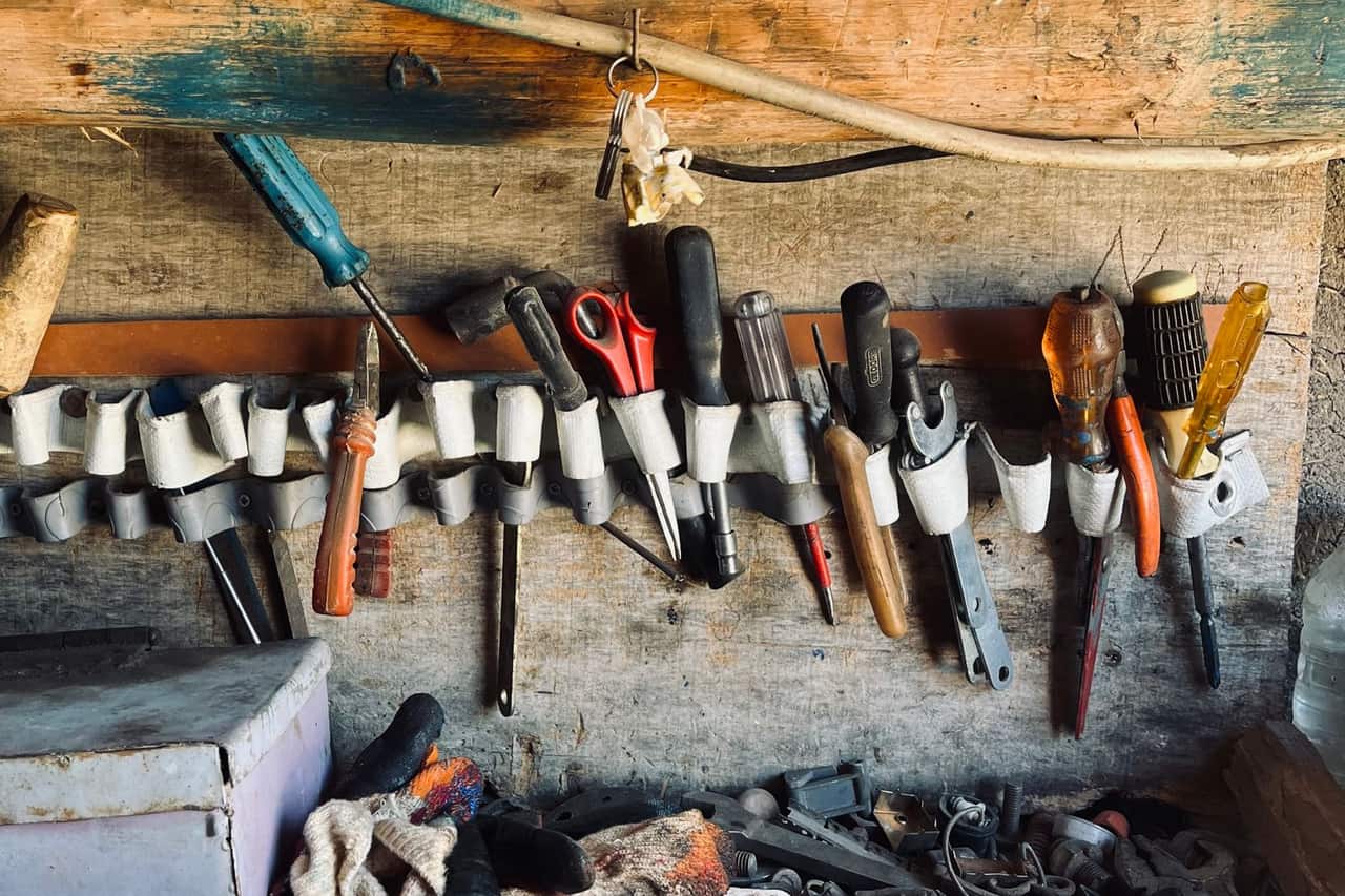 Appliance repair Waukegan IL: Tools in a box