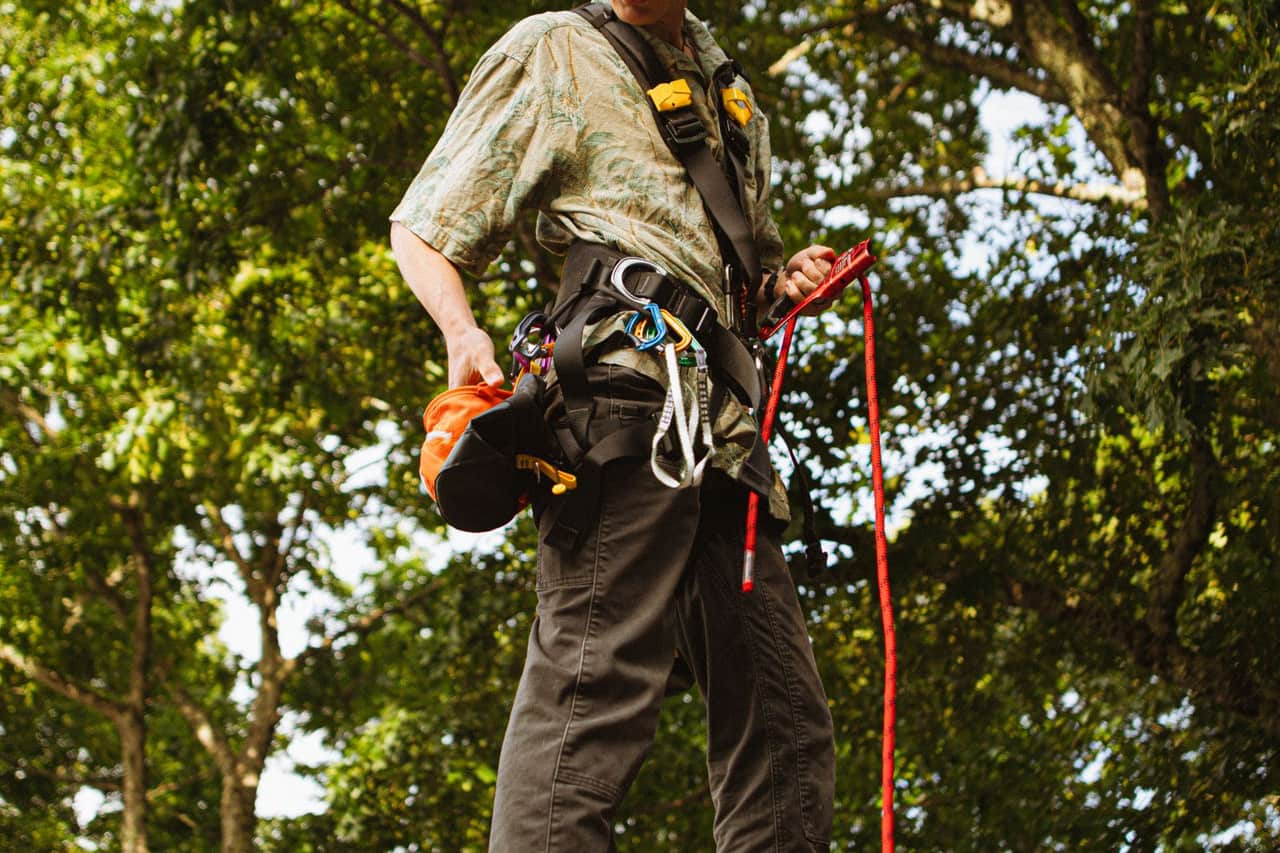 How to become a roofing contractor: Roofing contractor ensures safety on the job