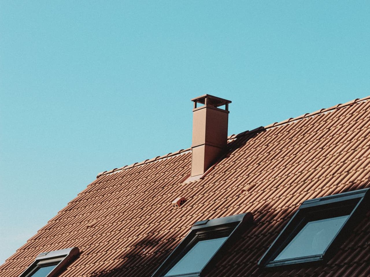 Skylight installation cost: tiled roof with two skylight windows