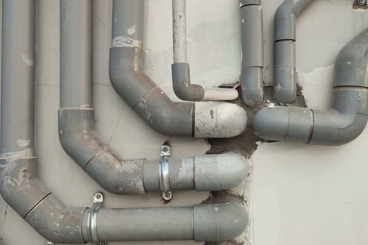 Plumber in Akron, OH: Frozen Pipes and Old Lines