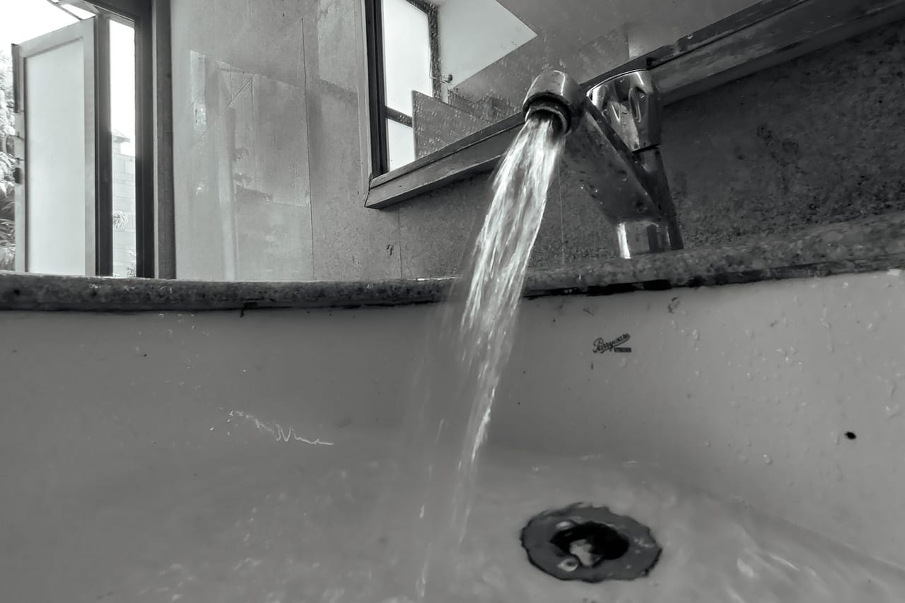 Plumber in Cambridge, MA: Salt Water