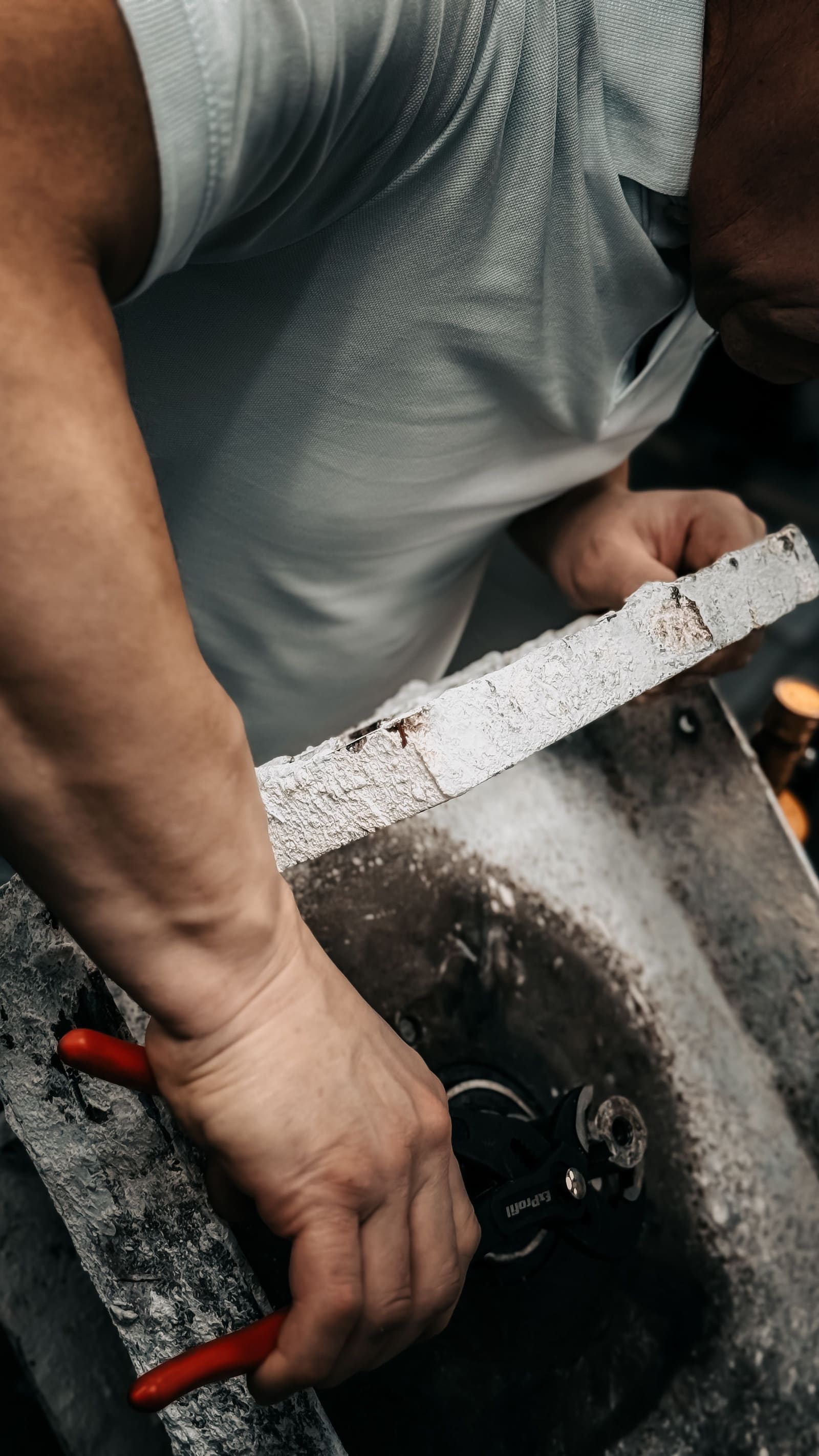 Emergency Plumber in Denver, CO: Fast Help for Freeze-Thaw Damage and Old Pipe