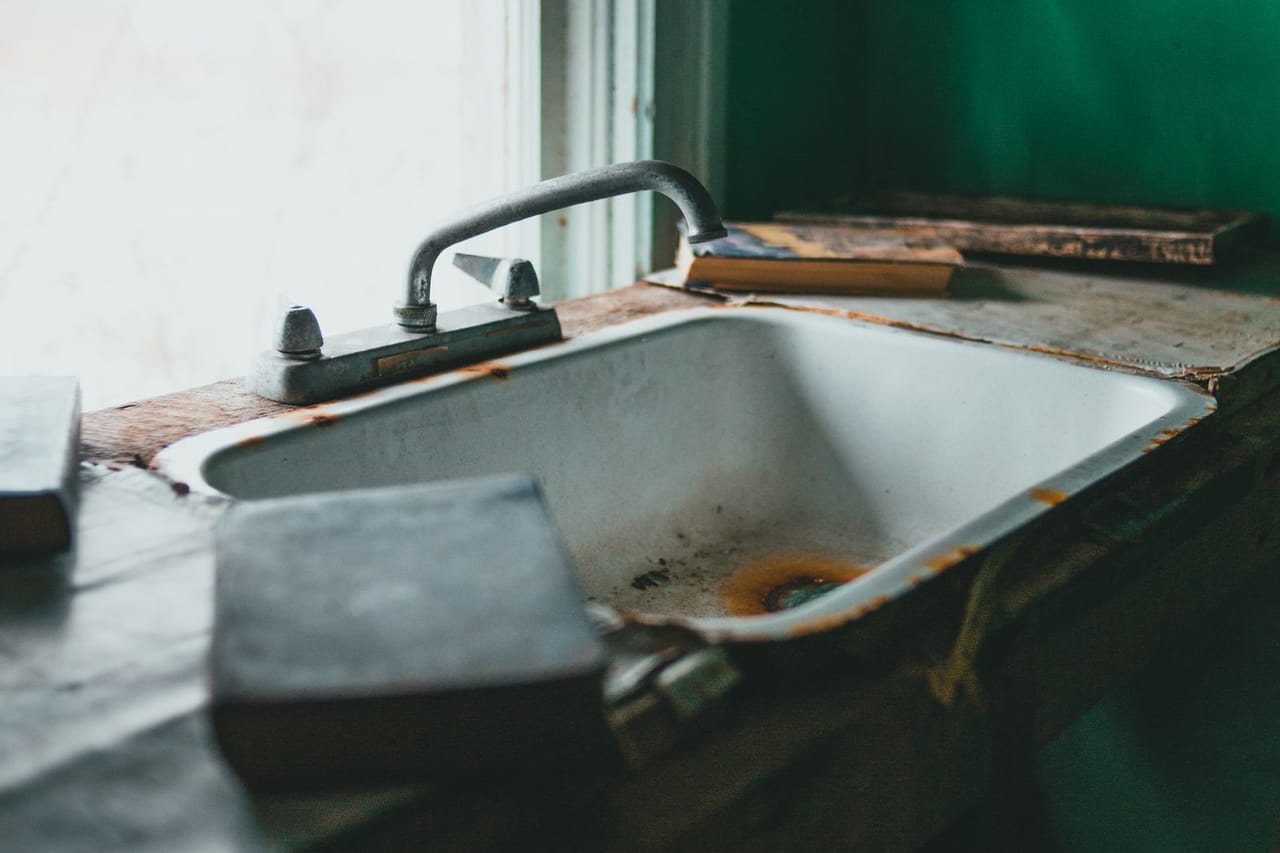 Plumber in Durham, NC: Clay Soils and Old Pipes