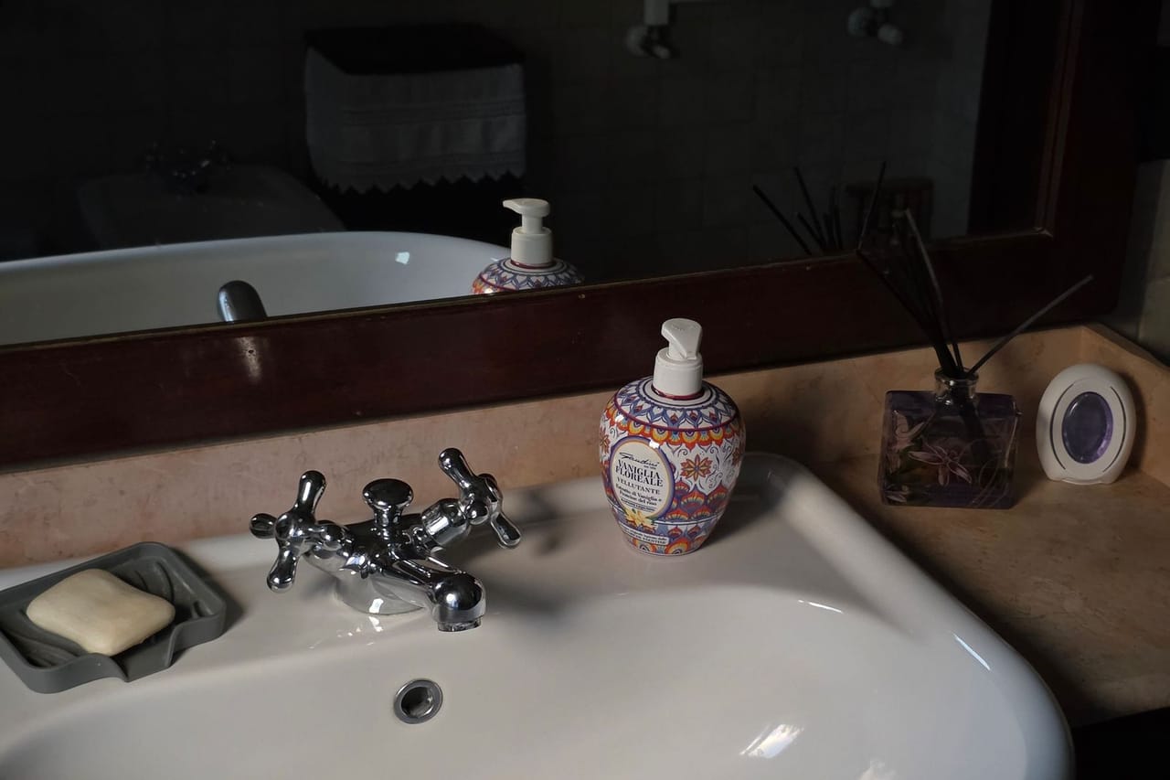 Plumber Fort Collins CO: Elegant bathroom sink with vintage decor