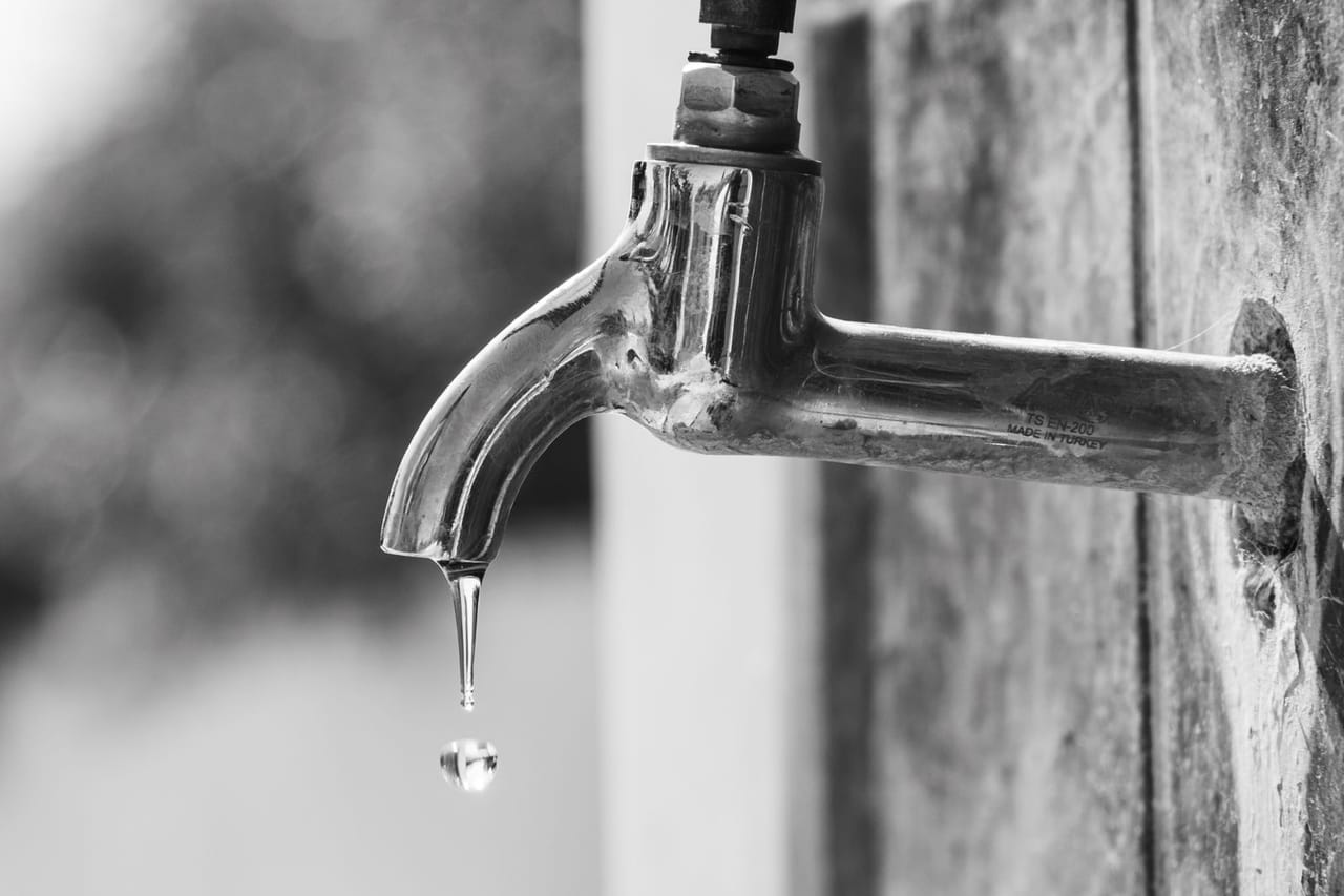 Plumber in Glendale, AZ: Hard Water, Scale, and Slab Homes