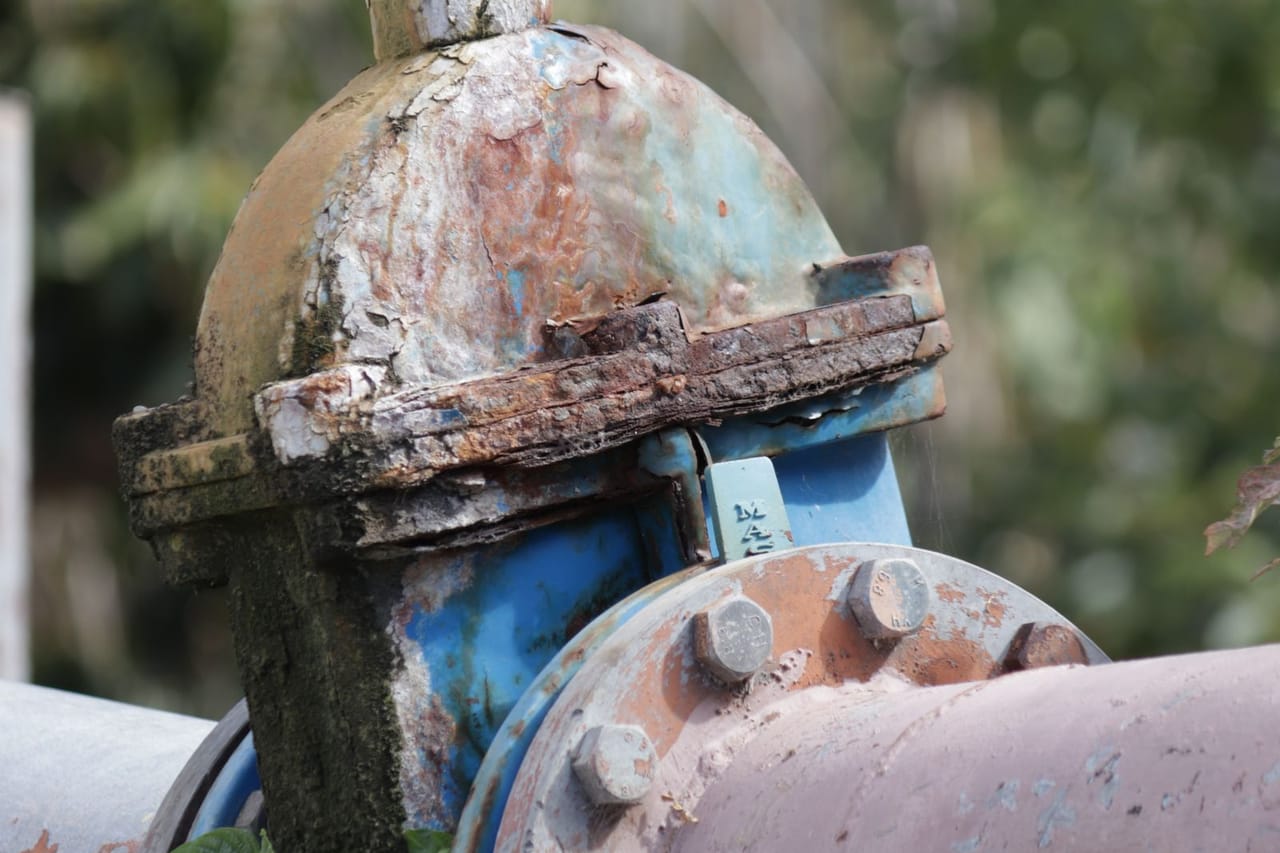 Plumber in Kent, WA: Soft Water and Old Pipes