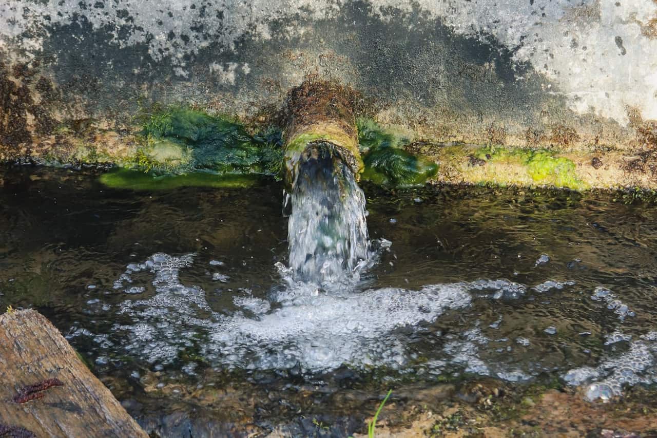 Plumber in Longview, WA: Soft Water and Old Pipes