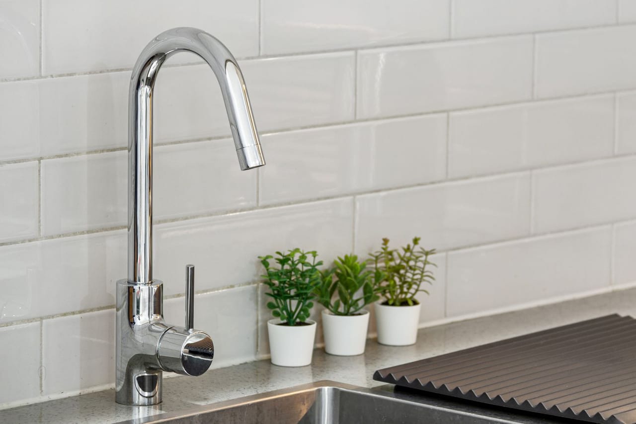 Plumber Modesto CA: Sink in kitchen