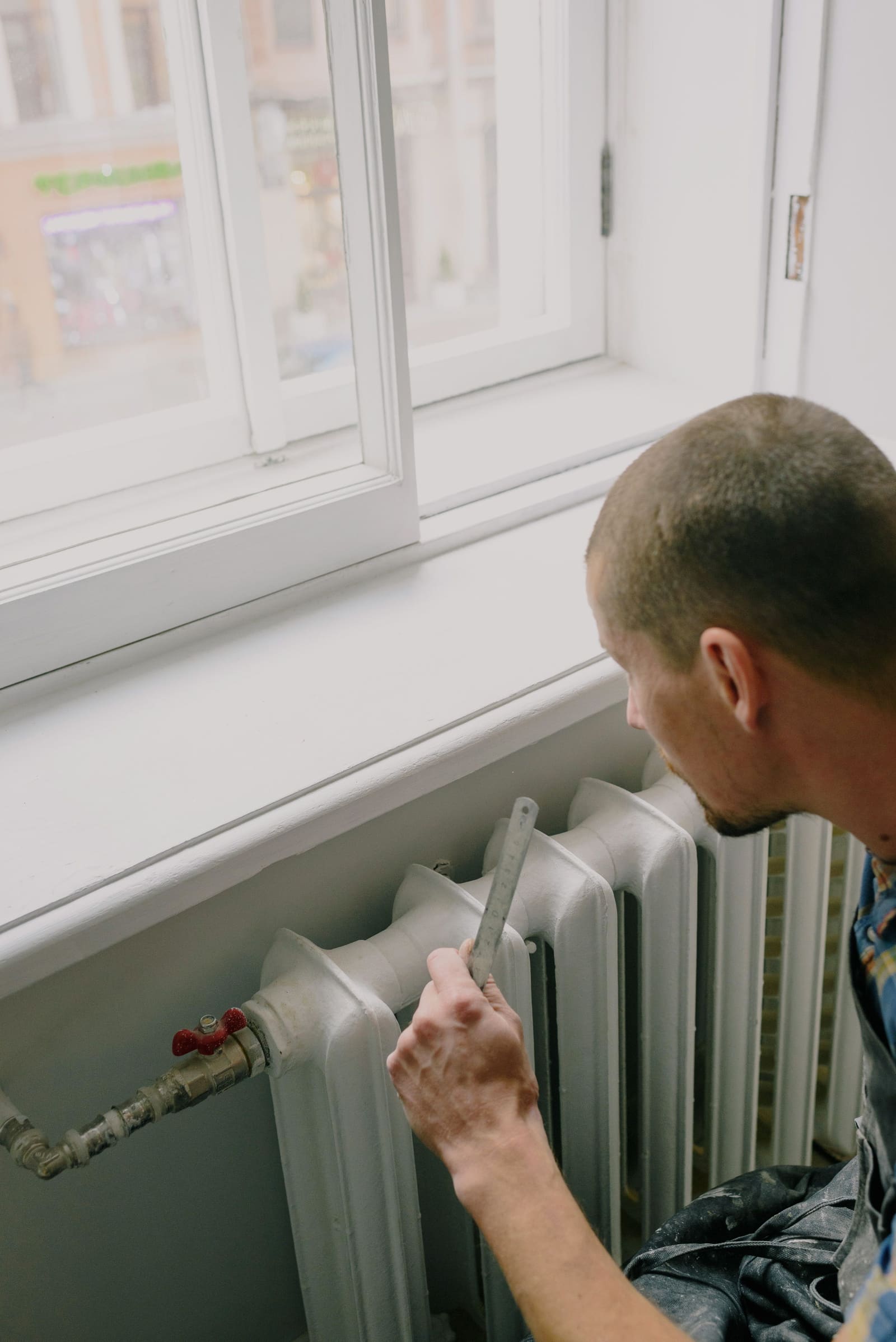 Emergency Plumber in Omaha, NE: Fast Help for Deep Freeze and Old Pipe Damage