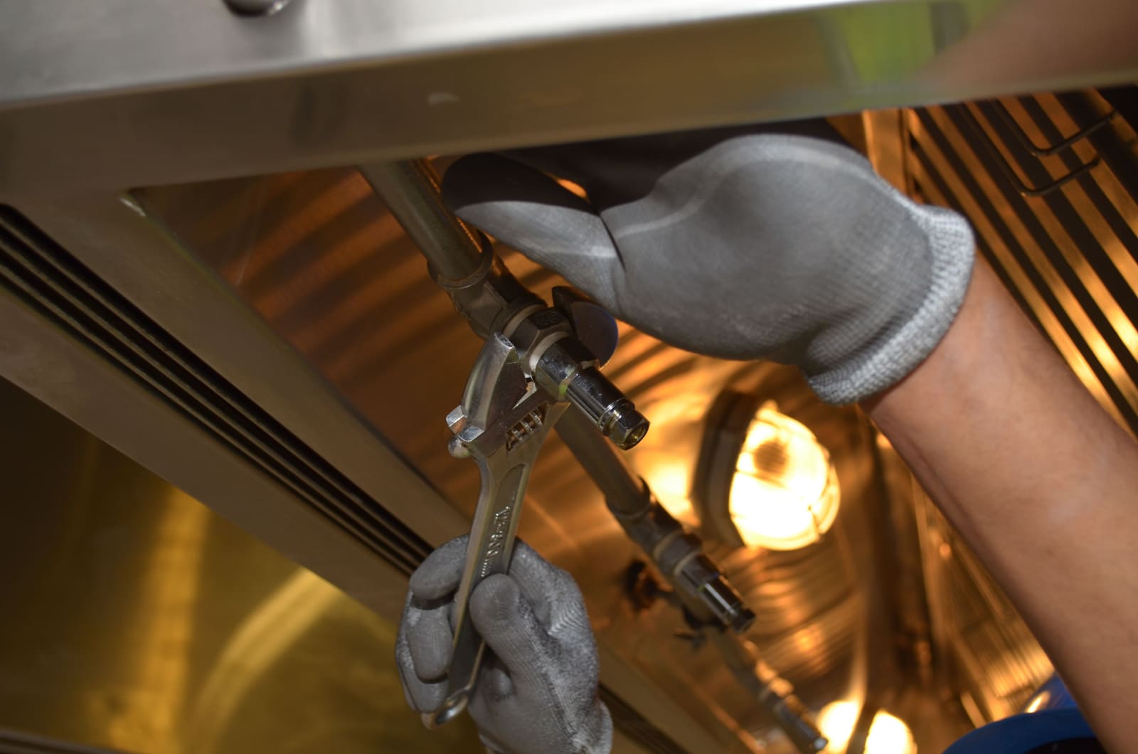 Emergency Plumber in Phoenix, AZ: Fast Help for Hard Water Damage and Slab Leaks