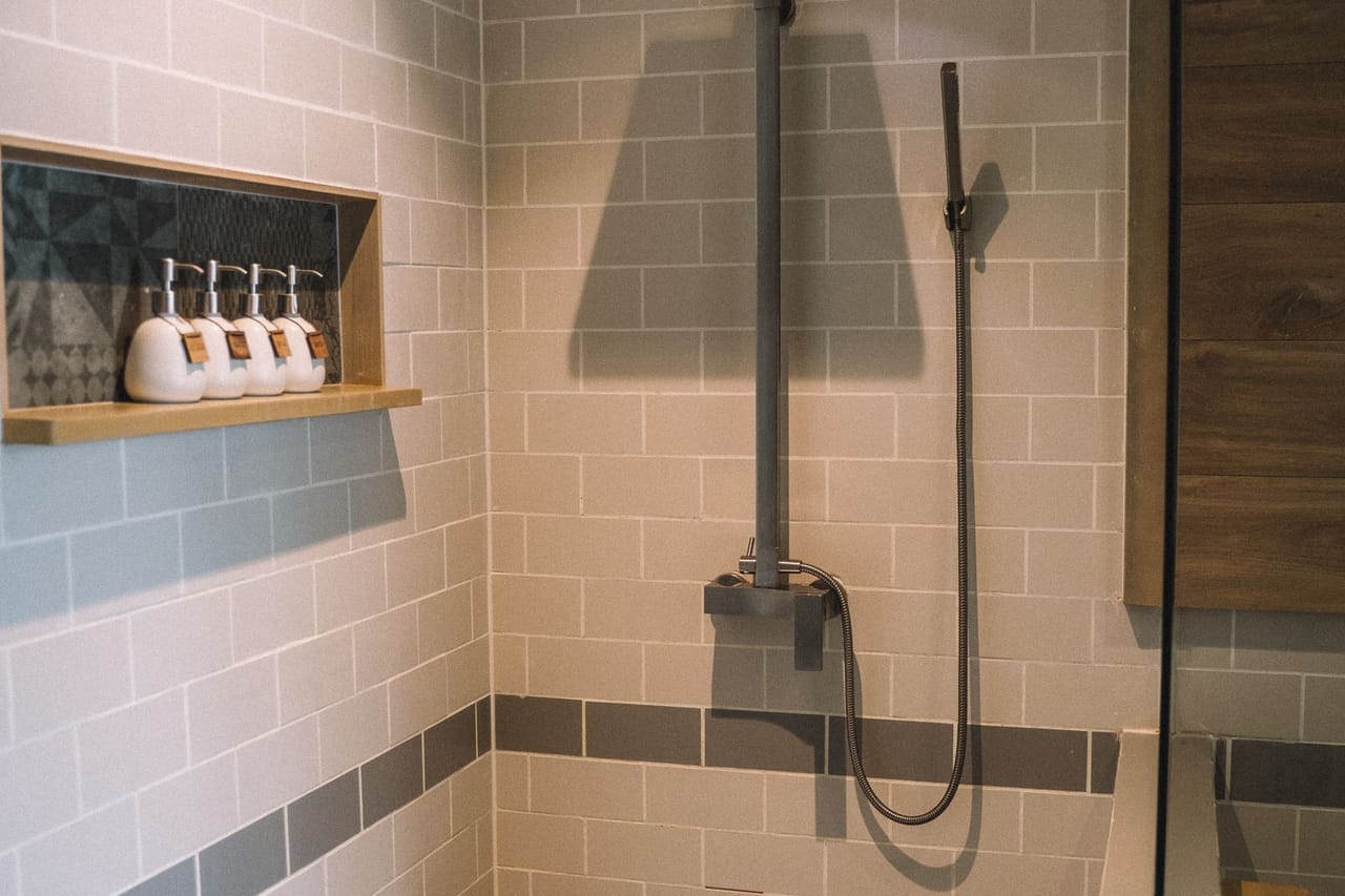 Plumber Tucson AZ: An interior of a bathroom