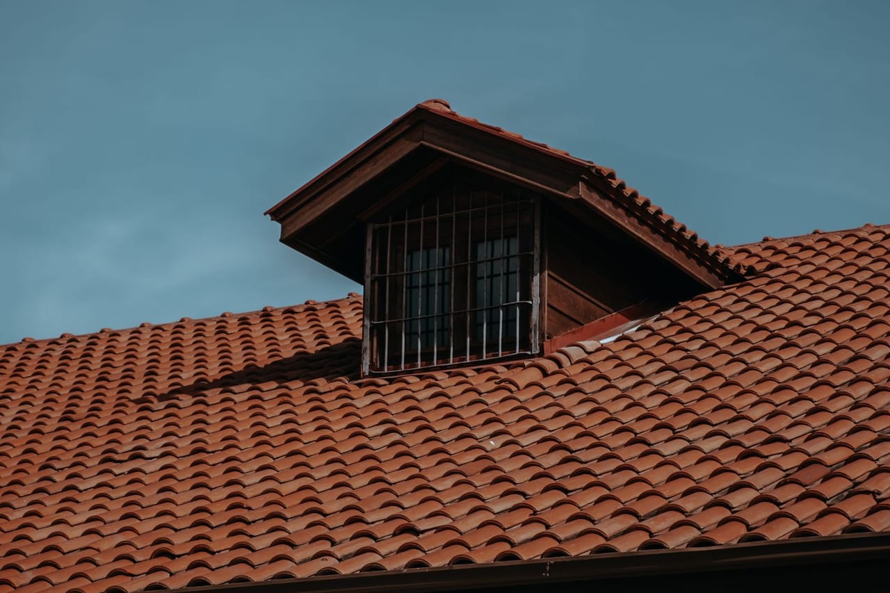 Roof Repair in Albuquerque, NM: Desert Heat and UV
