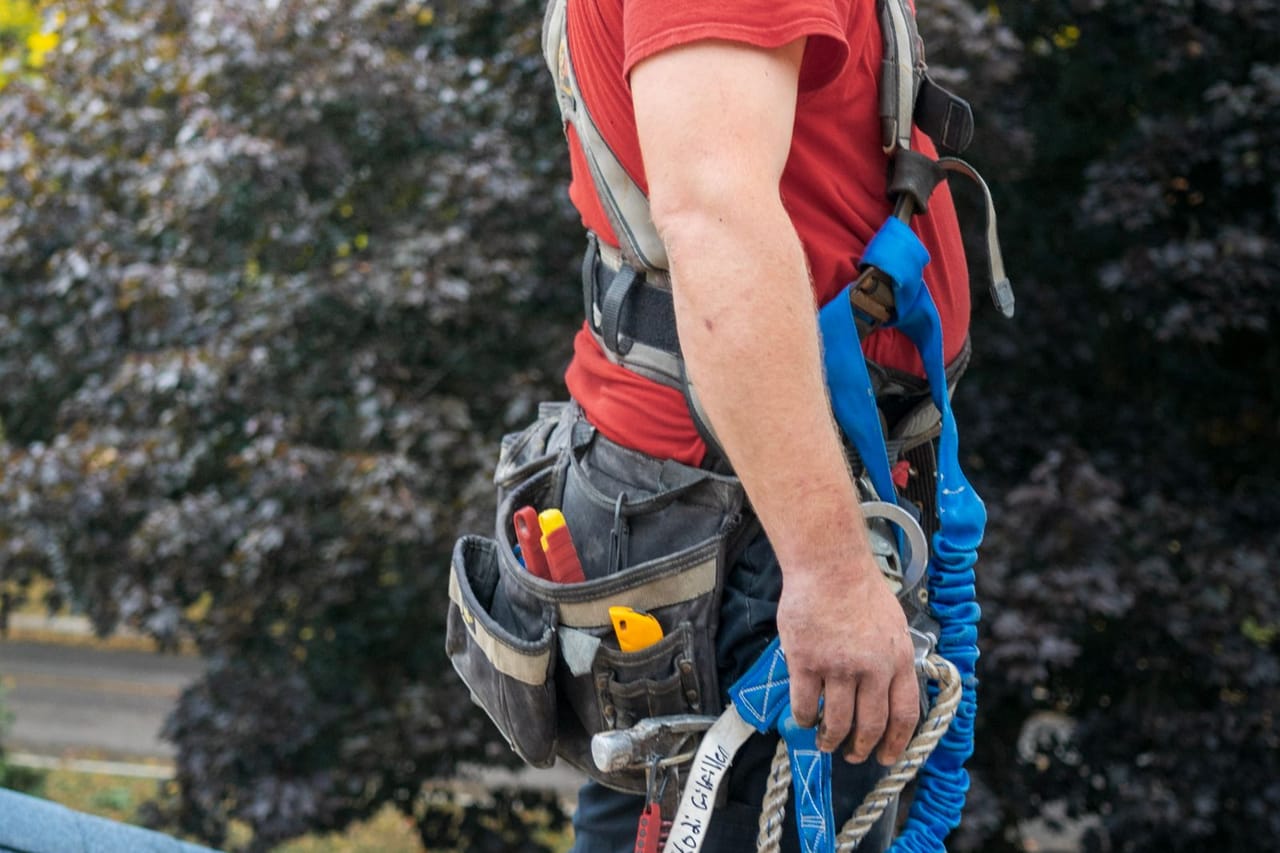 Roof Repair in Bakersfield, CA: Storm Damage, Aging Roofs