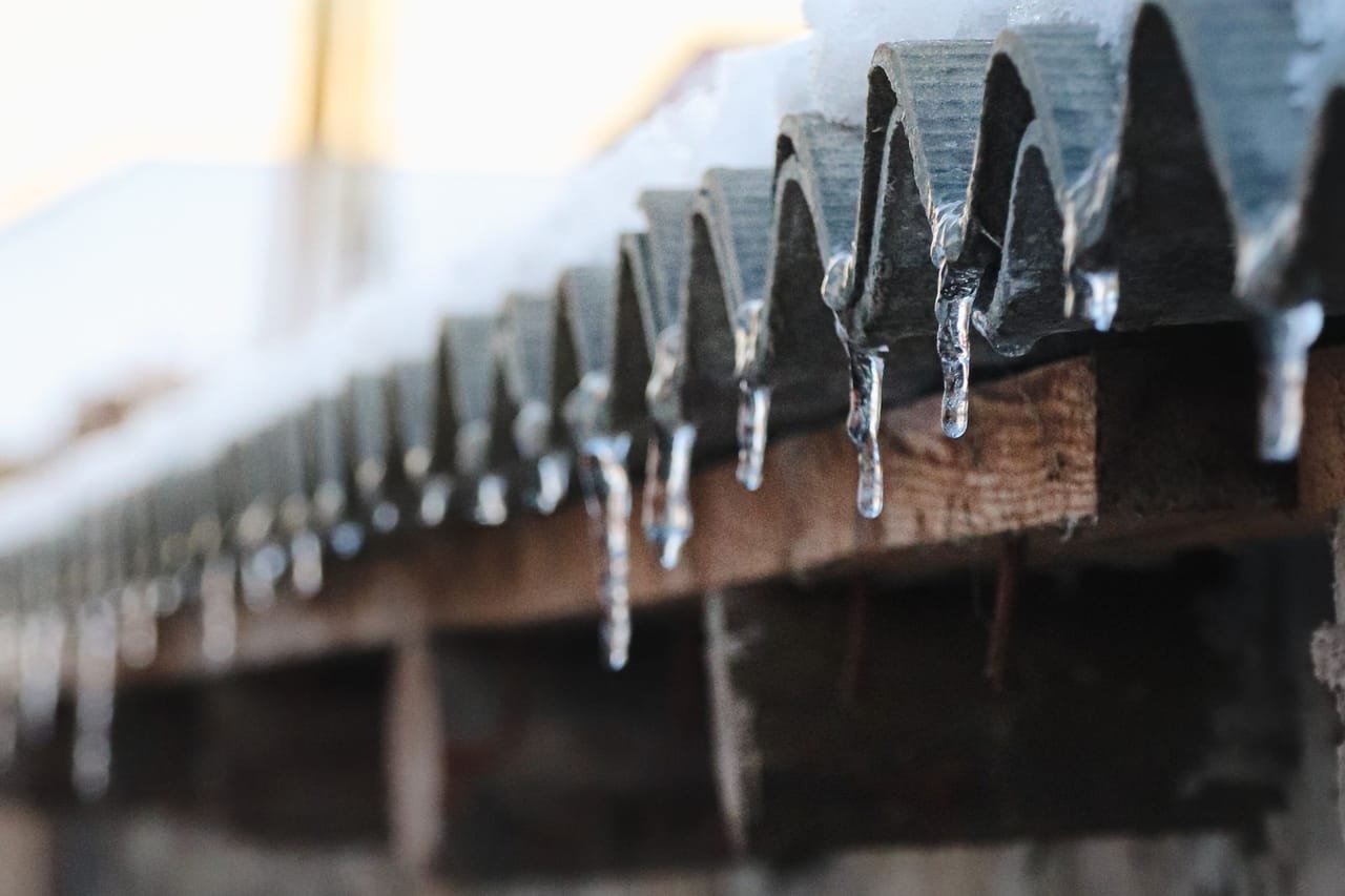 Roof Repair in Davis, CA: Storm Damage, Aging Roofs