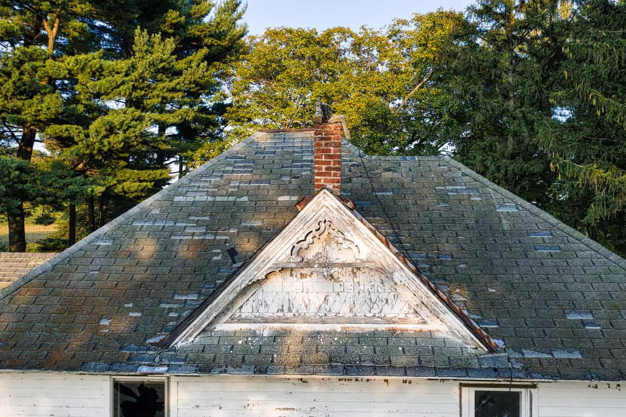Roof Repair in Fayetteville, AR: Hail Damage, Aging Roofs