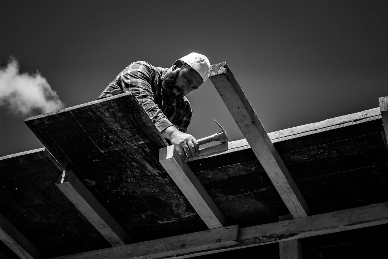 Roof Repair in Honolulu, HI: Storm Damage, Aging Roofs