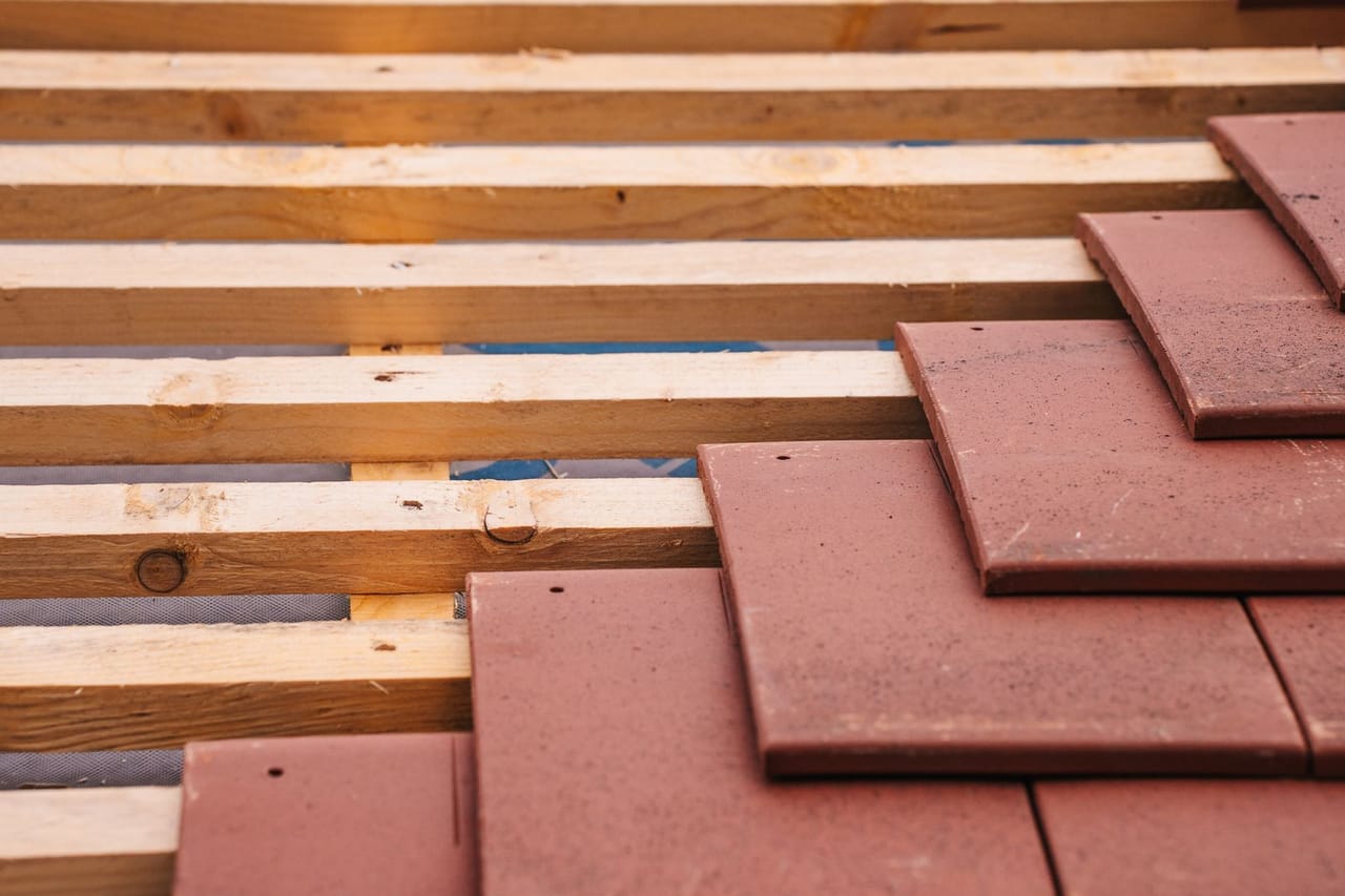 Roof Repair in Jackson, WY: Snow Load and Ice Dams