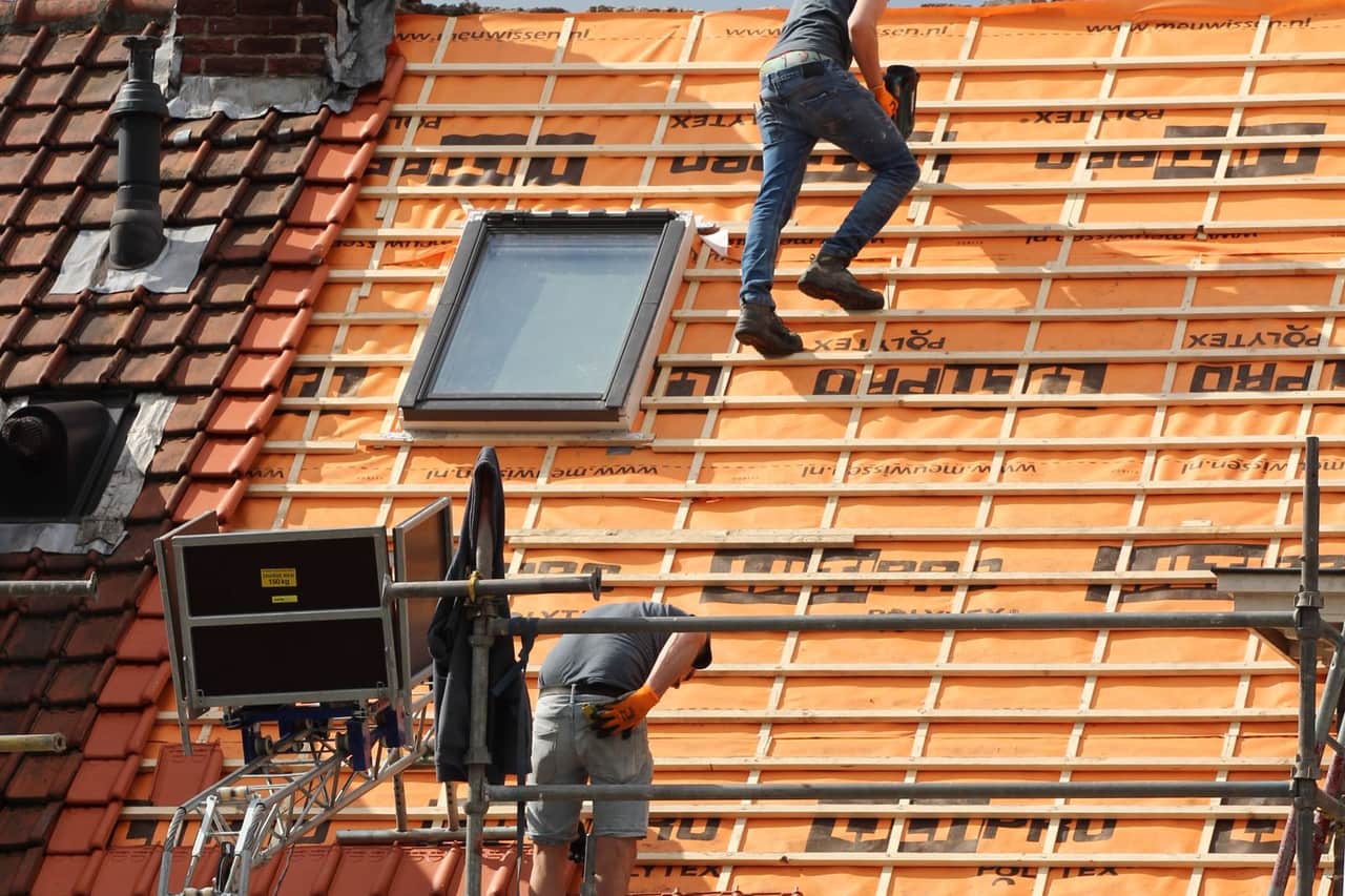 Roof Repair in Knoxville, TN: Storm Damage, Aging Roofs