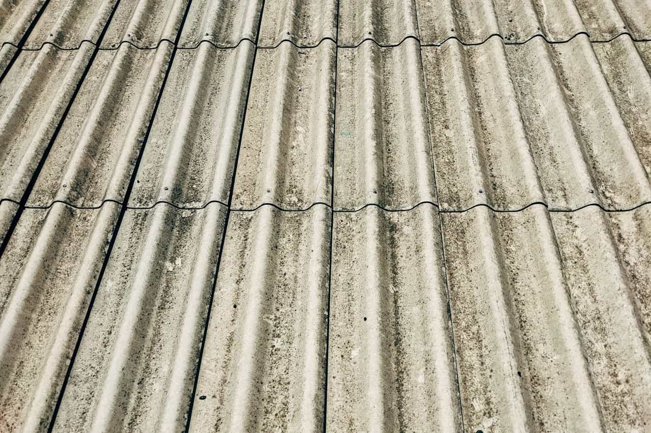 Roof Repair in Lafayette, LA: Hurricane Wind, Aging Roofs
