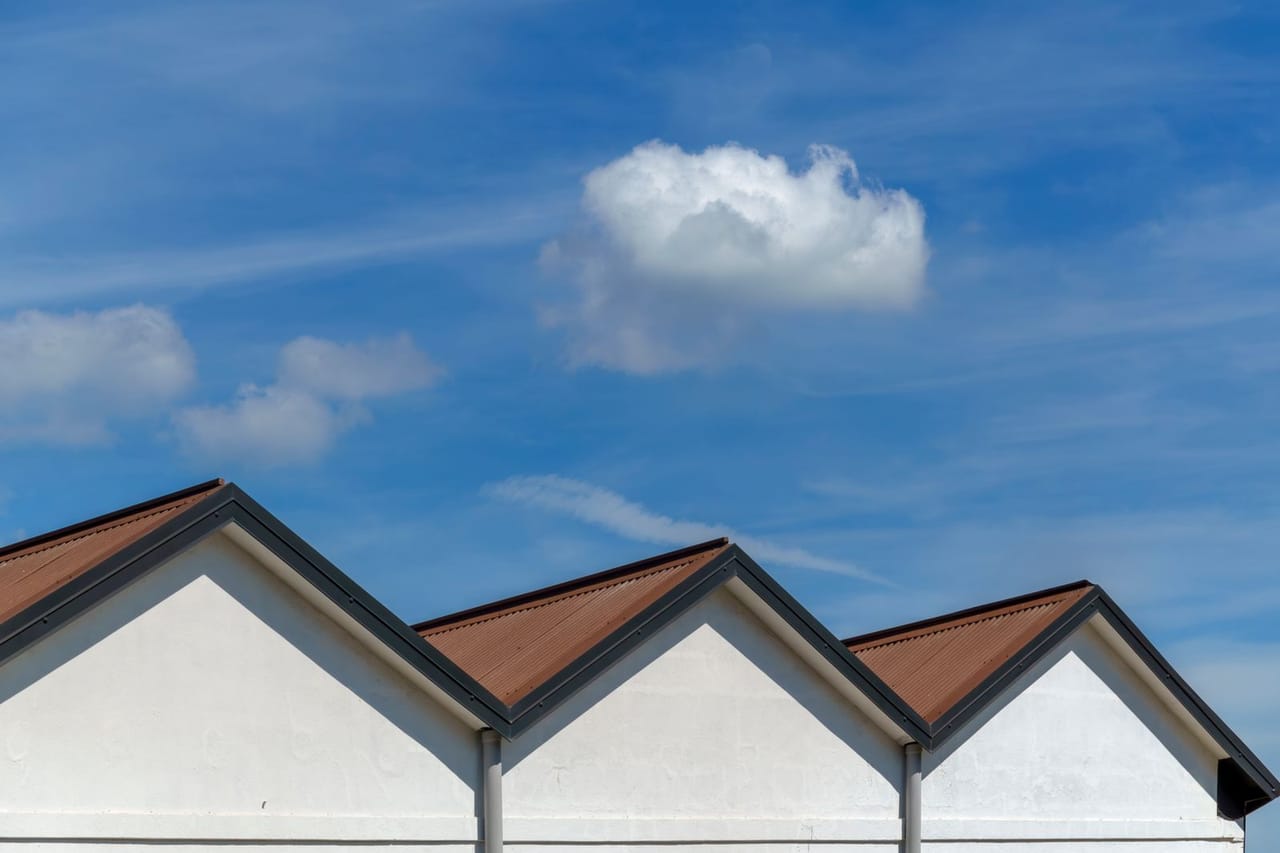 Roof Repair in Mobile, AL: Hurricane Wind, Aging Roofs