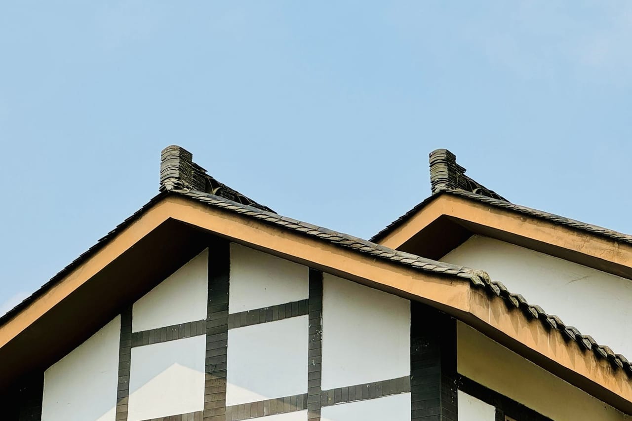 Roof Repair in Portland, ME: Snow Load and Ice Dams