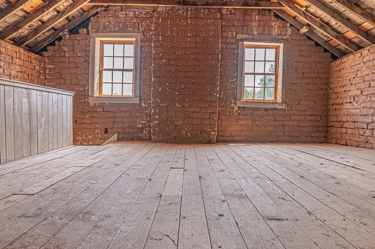 Roof repair Terre Haute IN: An empty attic