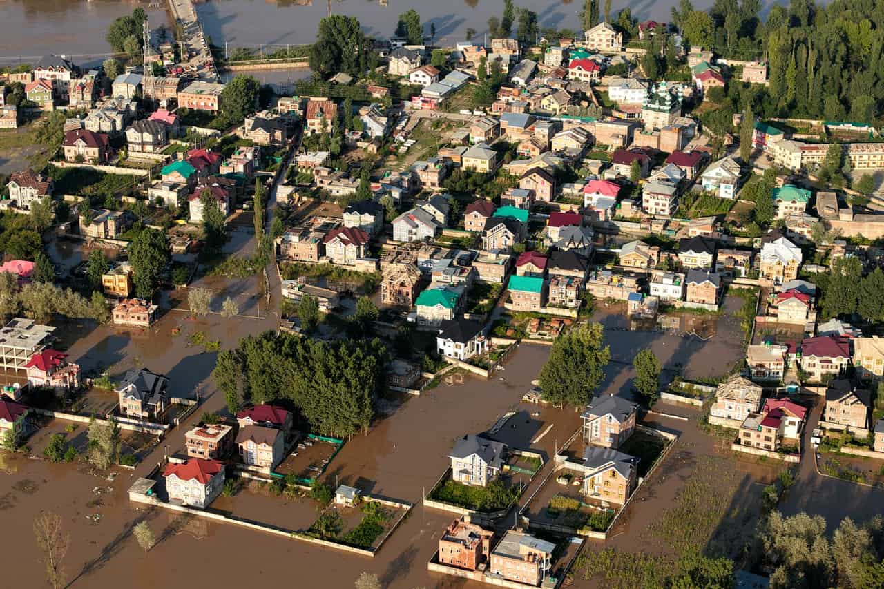 Water Damage Restoration in Cleburne, TX: Creek Flooding