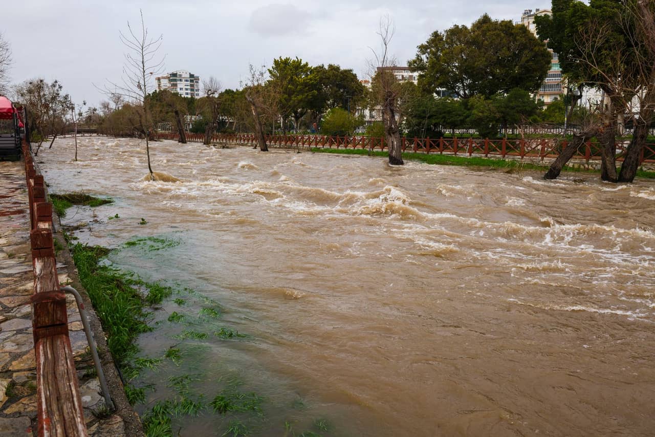 Water Damage Restoration in Davenport, IA: River Flooding