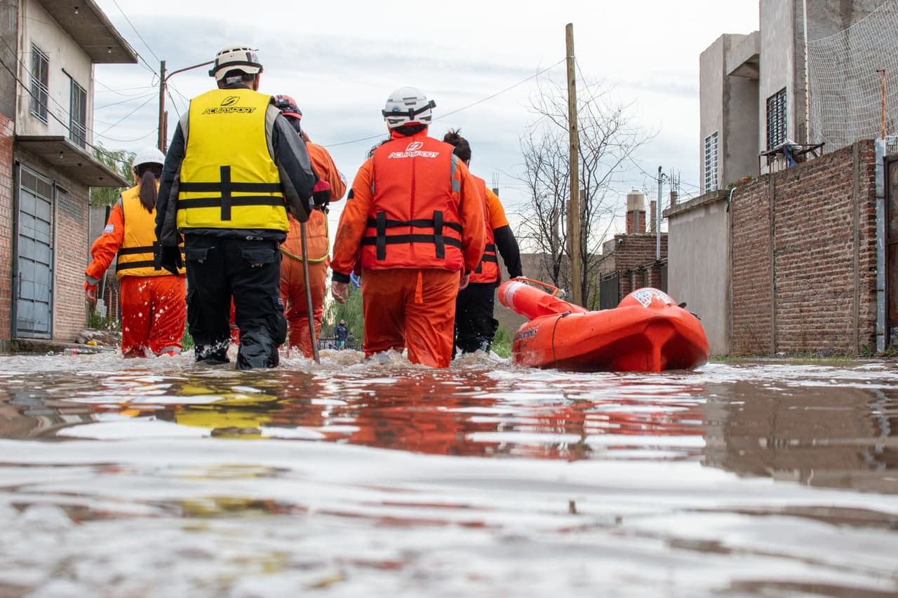 Water Damage Restoration in Tukwila, WA: Creek Flooding